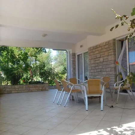 Studio In With Terrace, Air Condition, Wifi Apartment *